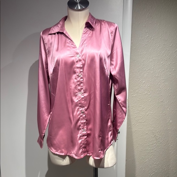 Paparazzi Pink Satin Button Down Shirt - Picture 1 of 9